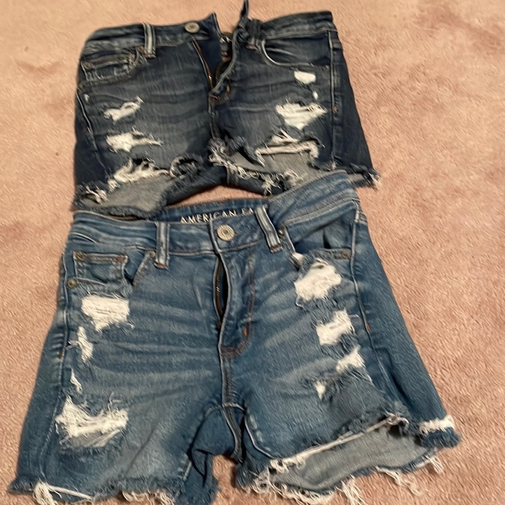 Ameticsn eagle size 2 Jean shorts.  2 pairs for a great price.